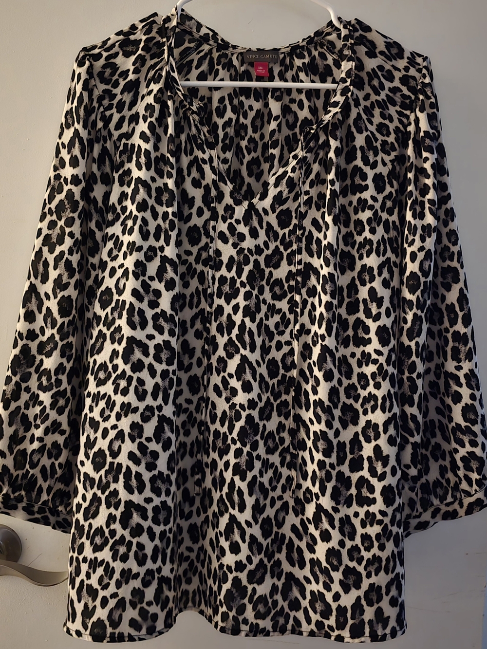 Vince Camuto Black and Cream Leopard Print V-Neck Tunic